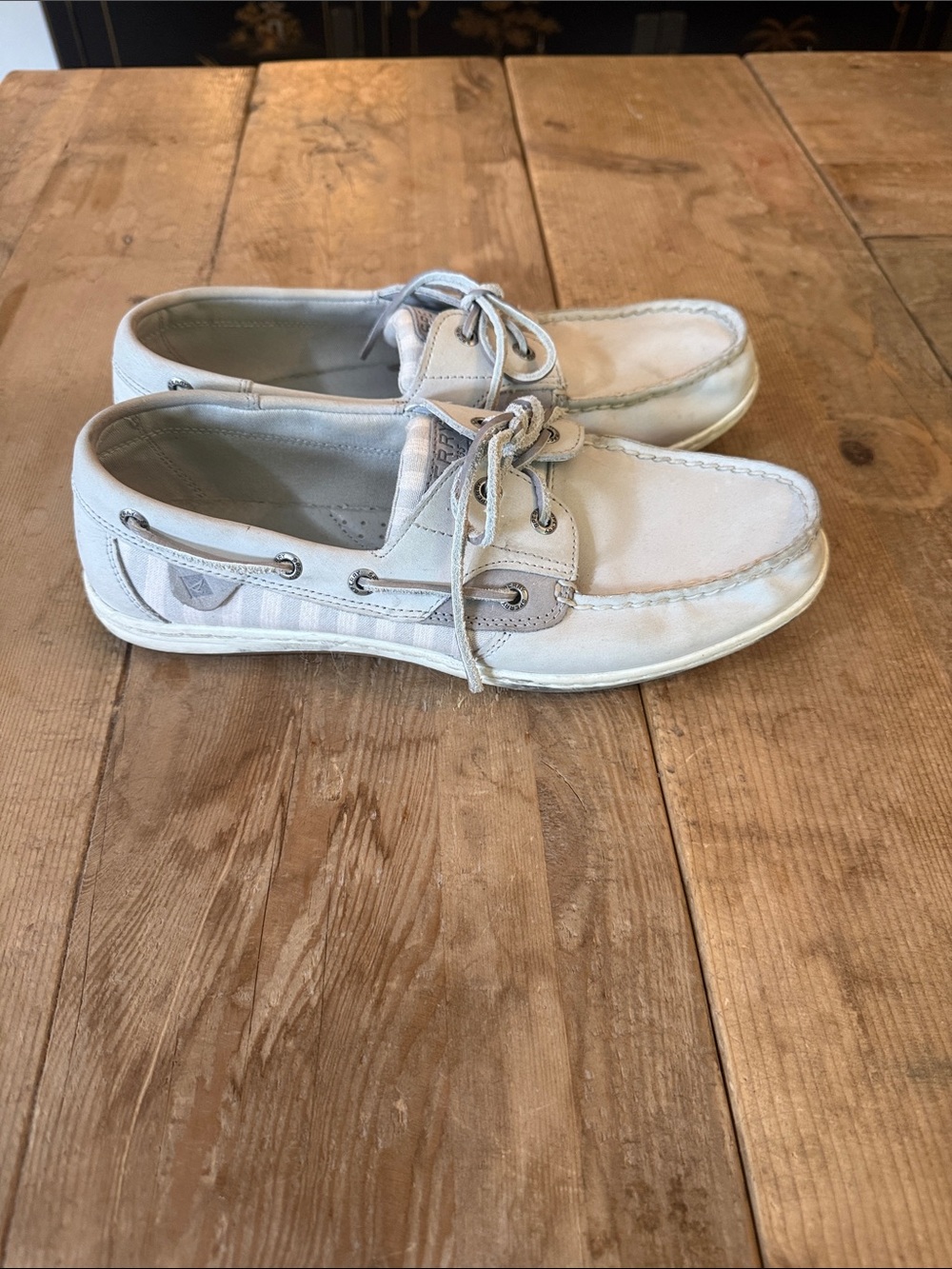 Sperry Men's White Canvas Boat Shoes with Lace Tie
